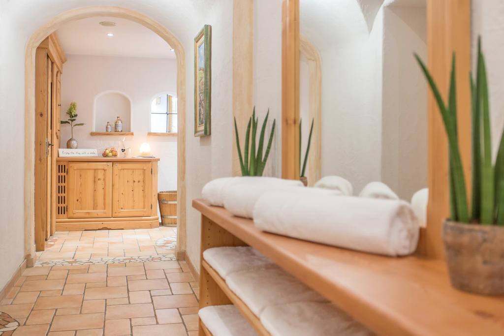 Hotel Gasthof Zum Kirchenwirt พุค ไบ ฮัลไลน์ ภายนอก รูปภาพ